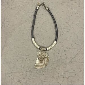Boho Choker Necklace Silver-Toned Spiral Pendant Tribal Leather Band